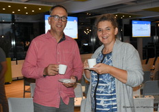 Bert en Petra Hoogendoorn van SonGrow.